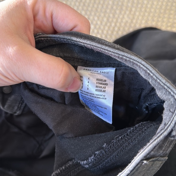 American Eagle High Rise Skinny - Picture 5 of 5